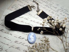 CAT CAMEO CHOKER | THEBLACKWARDROBE.COM.