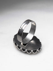 SILVER LADY SKULL CAMEO RING | THEBLACKWARDROBE.COM.