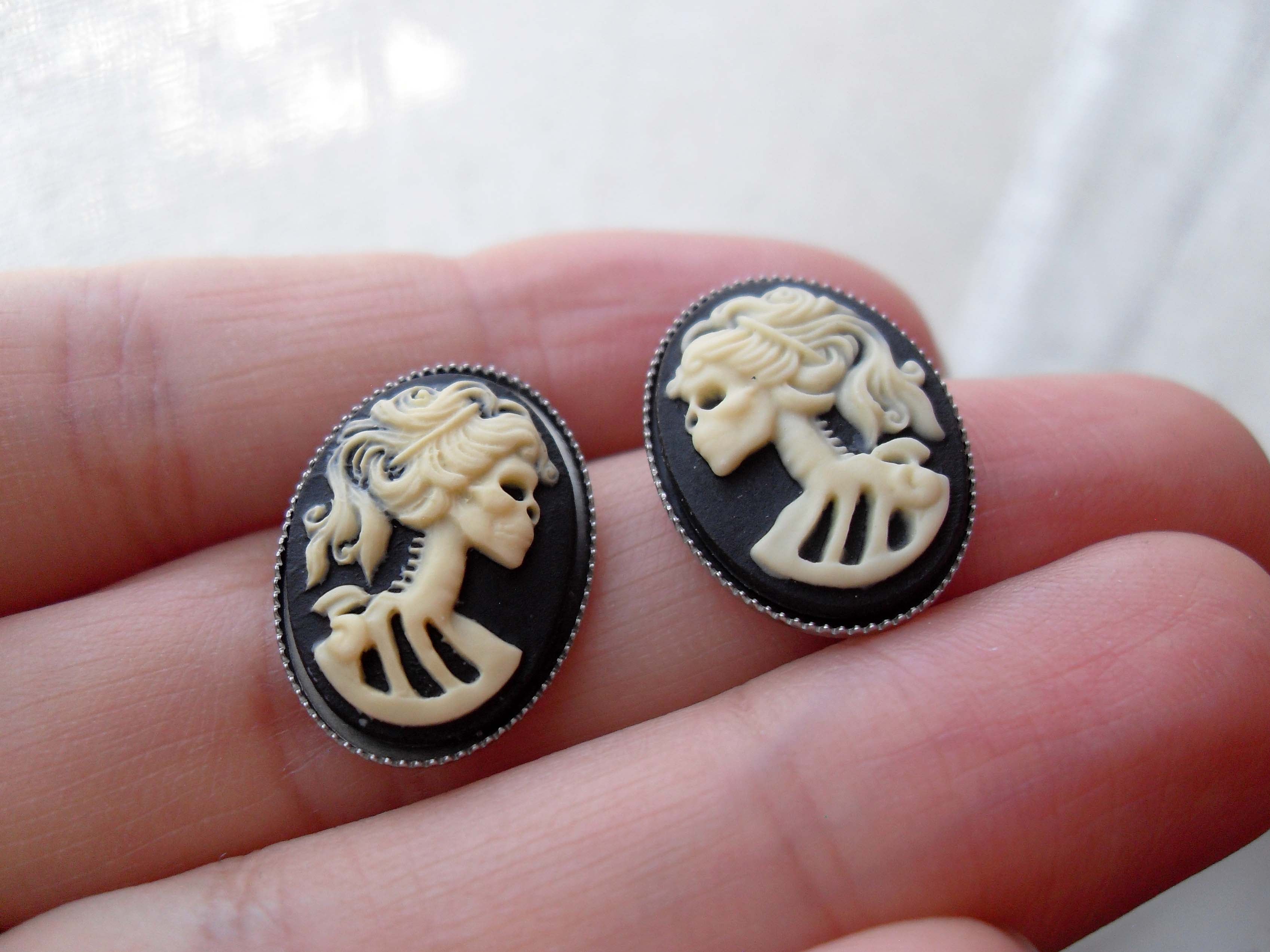 LADY SKULL SKELETON CAMEO STUD EARRINGS | THEBLACKWARDROBE.COM.