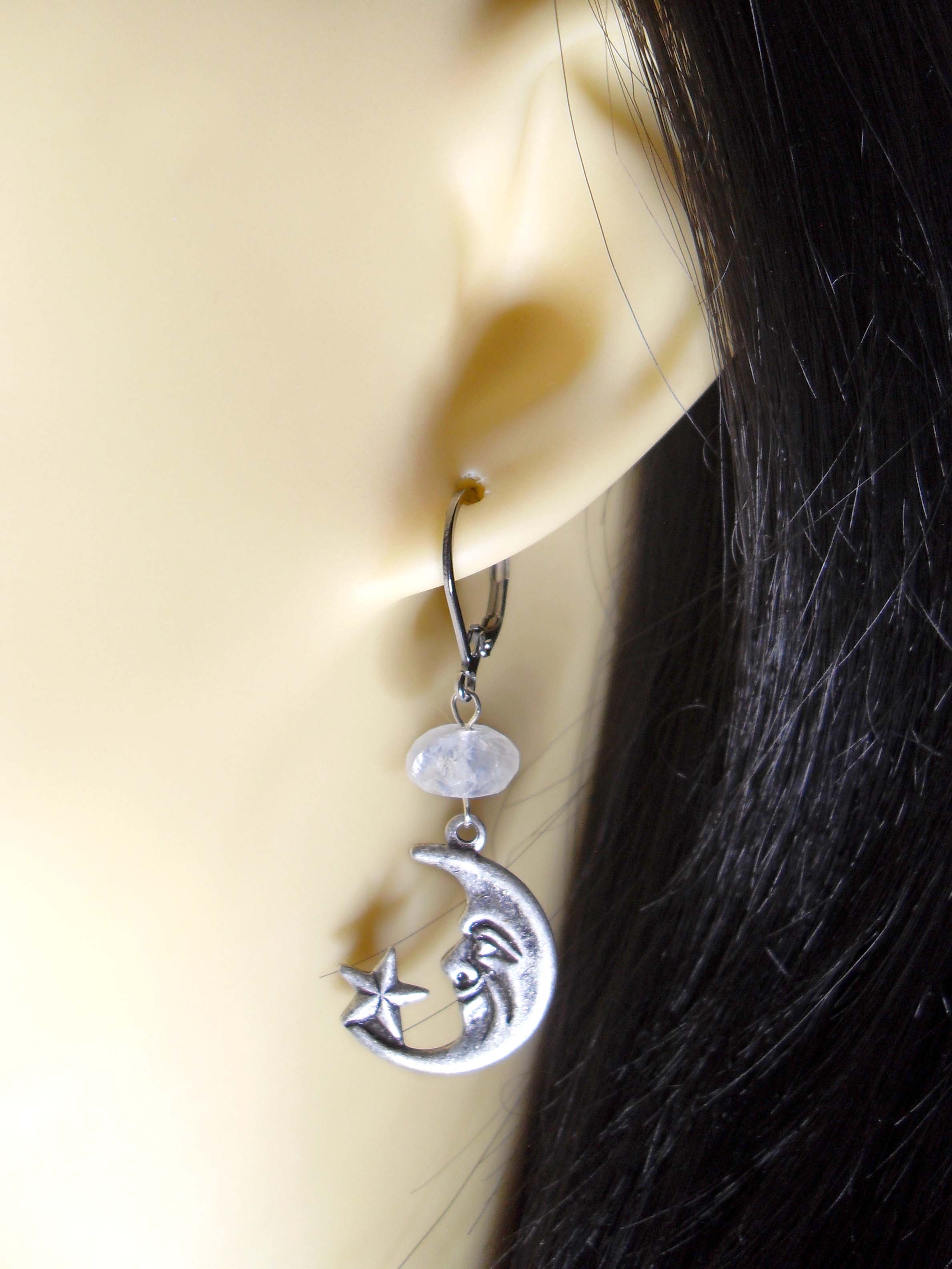 MOONSTONE CRESCENT MOON EARRINGS | THEBLACKWARDROBE.COM.