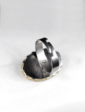 SILVER RAVEN CAMEO RING | THEBLACKWARDROBE.COM.