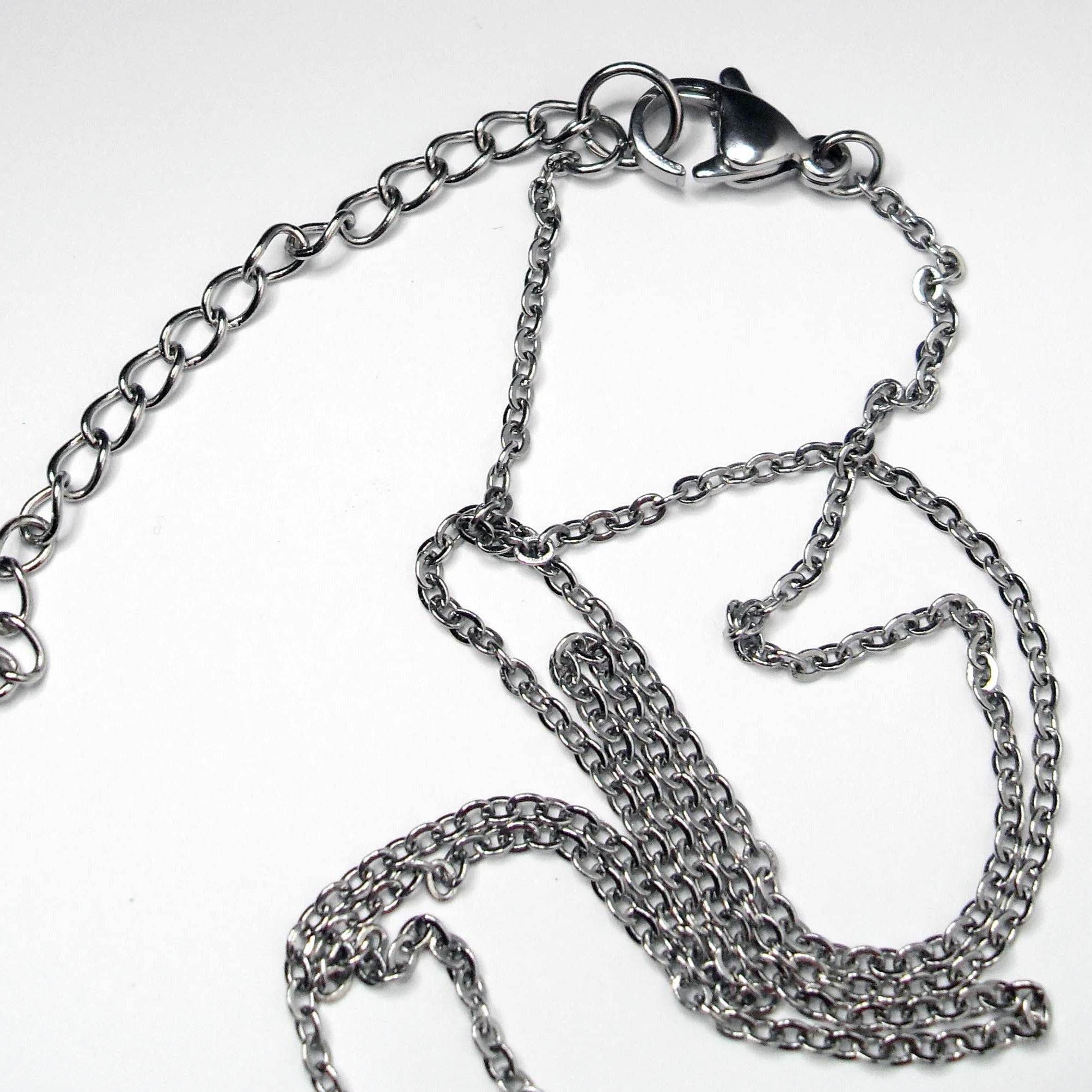 GOTHIC FRAME SKULL NECKLACE | THEBLACKWARDROBE.COM.